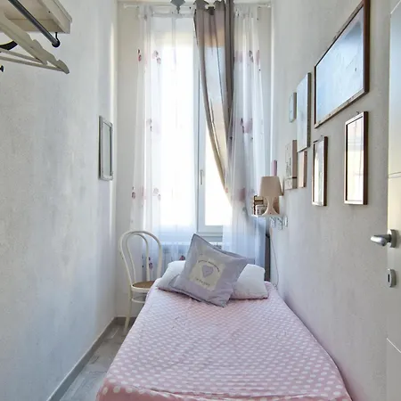 Via Puccini 217 Apartment Viareggio